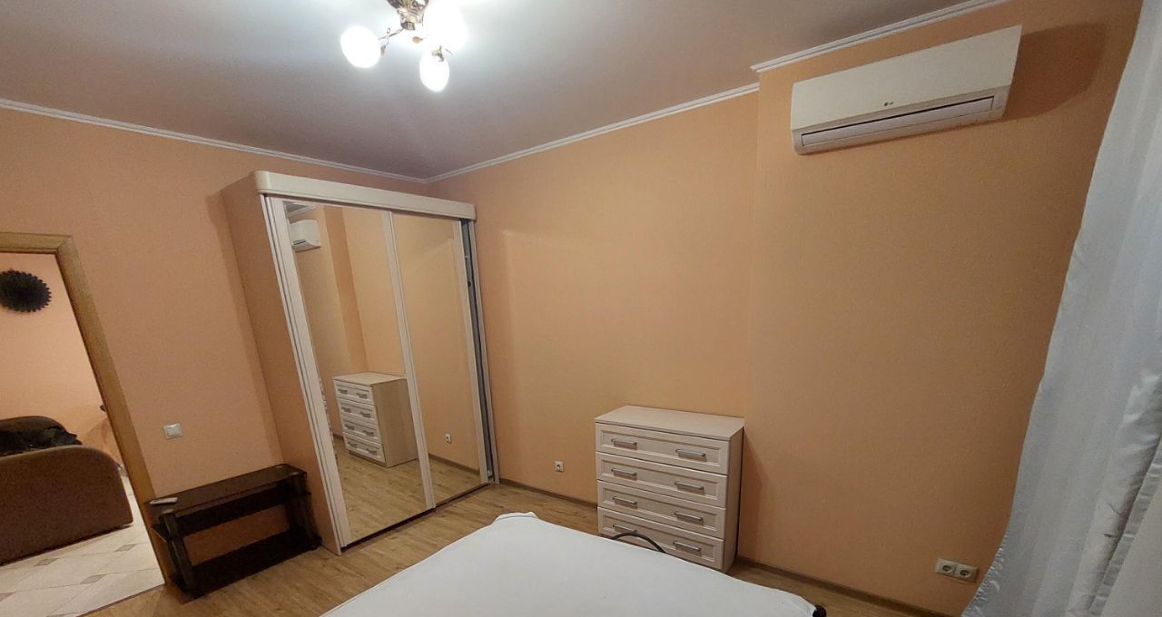 Сдаю двухкомнатную квартиру на Хорошевское шоссе, 12к1, метро Улица 1905 года, г. Москва