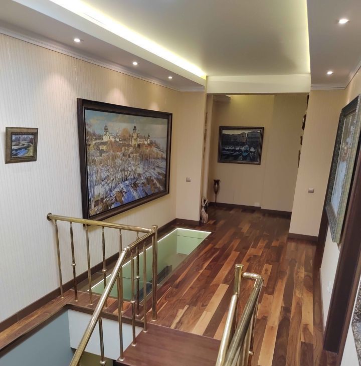 Аренда 4-к квартиры на Истринская улица, 8к3, метро Молодёжная, г. Москва