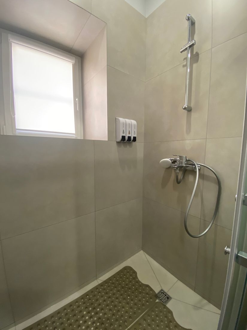 Сдаю трехкомнатную квартиру на г Санкт-Петербург, ул Гороховая, д 32 литера Б, кв 152, метро Сенная площадь, г. Санкт-Петербург