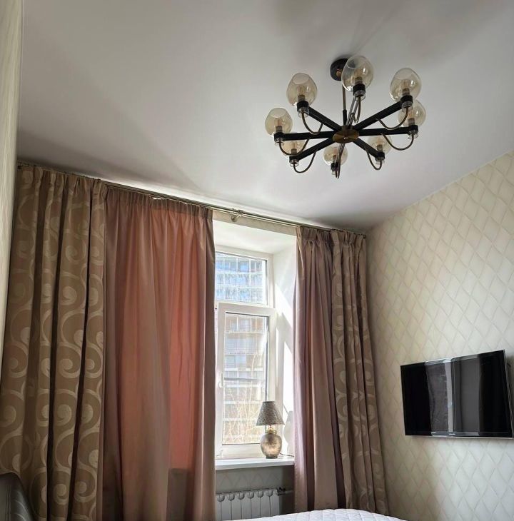 Снять 2х-комнатную квартиру на Кутузовский проспект, 4/2, метро Смоленская (Арбатско-Покровская линия), г. Москва