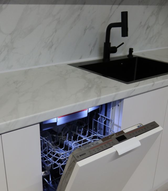 Аренда 3-комнатной квартиры на проезд Серебрякова, 11к1, метро Ботанический сад, г. Москва