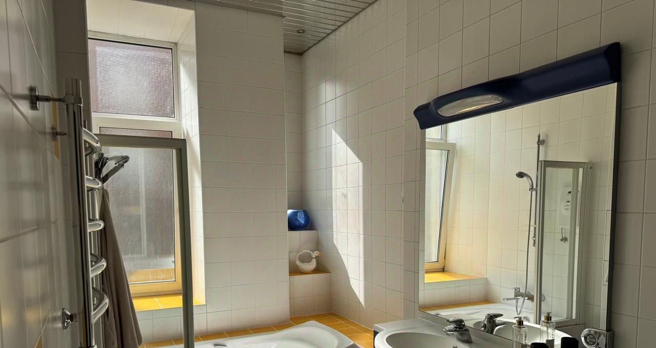 Аренда 3к квартиры на улица Бурденко, 8/1, метро Парк культуры, г. Москва
