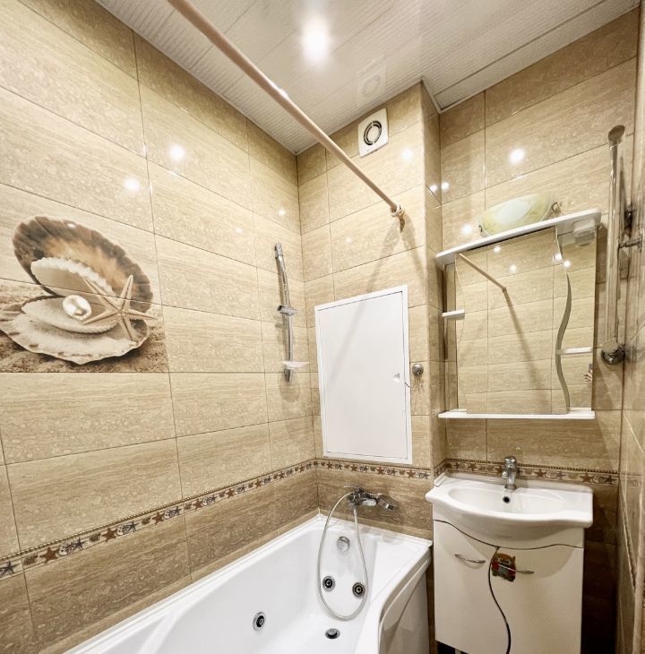 Сдается 2-к квартира на улица Маршала Рыбалко, 2к6, метро Панфиловская, г. Москва