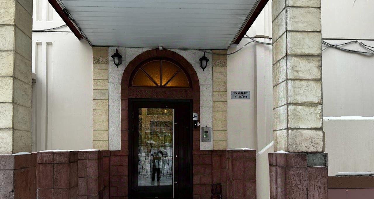 Сдам 3к квартиру на улица Сергея Макеева, 1, метро Международная, г. Москва