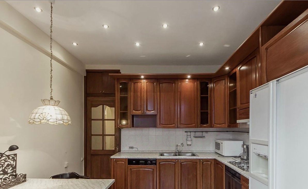 Сдается 3-комнатная квартира на Фрунзенская набережная, 34, метро Фрунзенская, г. Москва