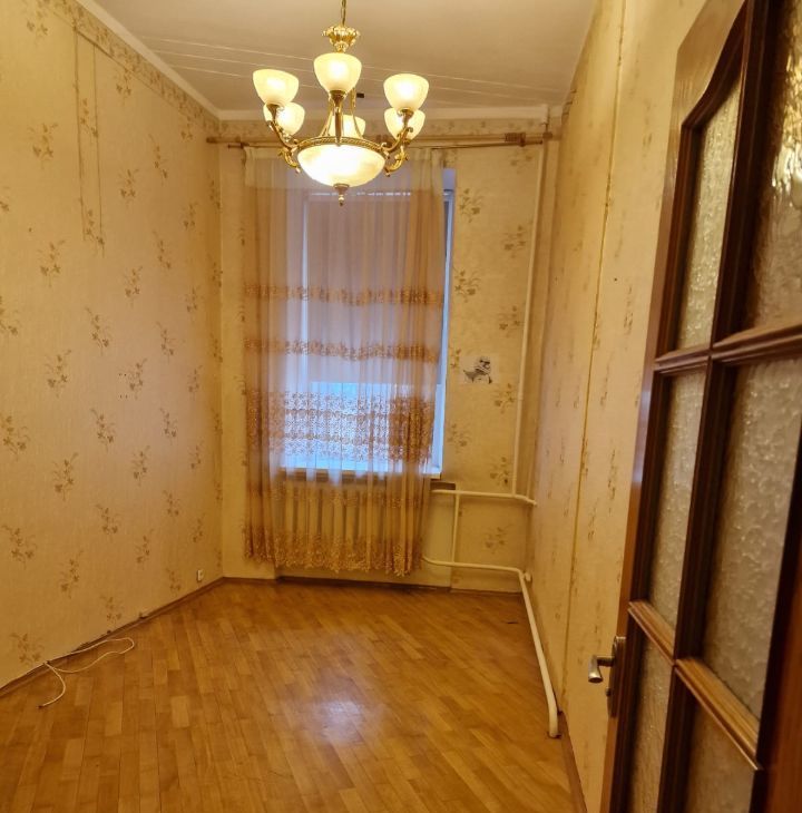 Сдаю 3-к квартиру на Малая Бронная улица, 42/14, метро Краснопресненская, г. Москва