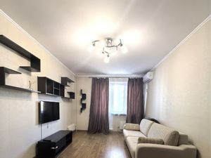Однушка около метро Крылатское