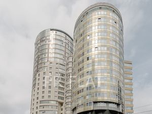 3-к кв. Свердловская область, Екатеринбург ул. Радищева, 12 (108.9 м²)
