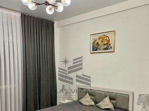 3-к кв. Санкт-Петербург ул. Глухая Зеленина, 6 (81.0 м²)