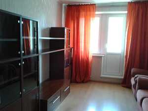 Уютная двухкомнатная в 10м. пешком от метро