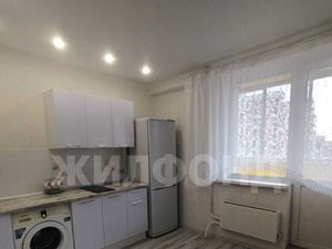 1-к кв. Новосибирская область, Новосибирск ул. Кирова, 27/3 (40.0 м²)