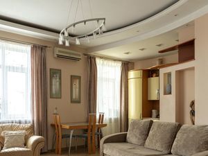 3к квартира Бережковская