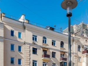 Трешка около метро Смоленская (Филевская линия)
