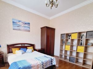 3-х комнатная квартира Варсонофьевский