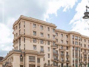 5-к кв. Москва пер. Хилков, 1 (318.0 м²)
