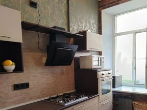 1-к кв. Санкт-Петербург Серпуховская ул., 4 (50.0 м²)