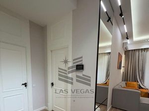2-к кв. Санкт-Петербург Ждановская ул., 45 (80.0 м²)