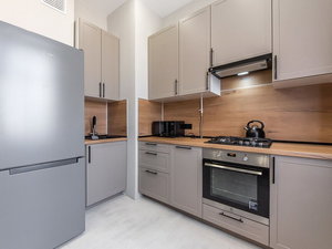 3-комнатная квартира: Москва, Варшавское шоссе, 10к4 (90 м²)