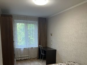 3-к кв. Москва Сиреневый бул., 66 (70.0 м²)