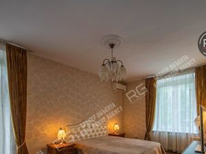 3-к кв. Санкт-Петербург Бассейная ул., 43 (95.0 м²)