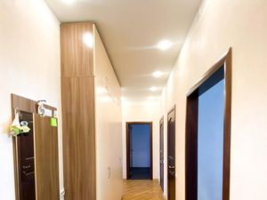 2-к кв. Новосибирская область, Новосибирск ул. Салтыкова-Щедрина, 1 (49.8 м²)