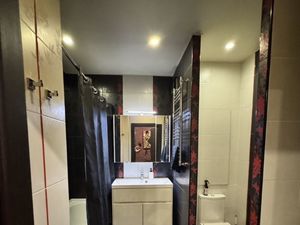 3-х комнатная квартира Народного Ополчения