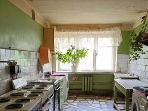 Комната Свердловская область, Екатеринбург ул. Ясная, 1к6 (17.1 м²)