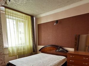 Двушка около метро Красные ворота