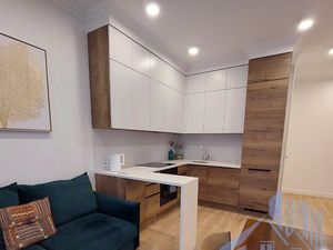 3-к кв. Санкт-Петербург ул. Адмирала Трибуца, 8 (87.0 м²)
