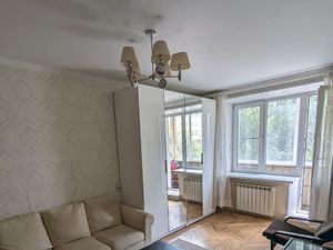 Однушка Большая Почтовая