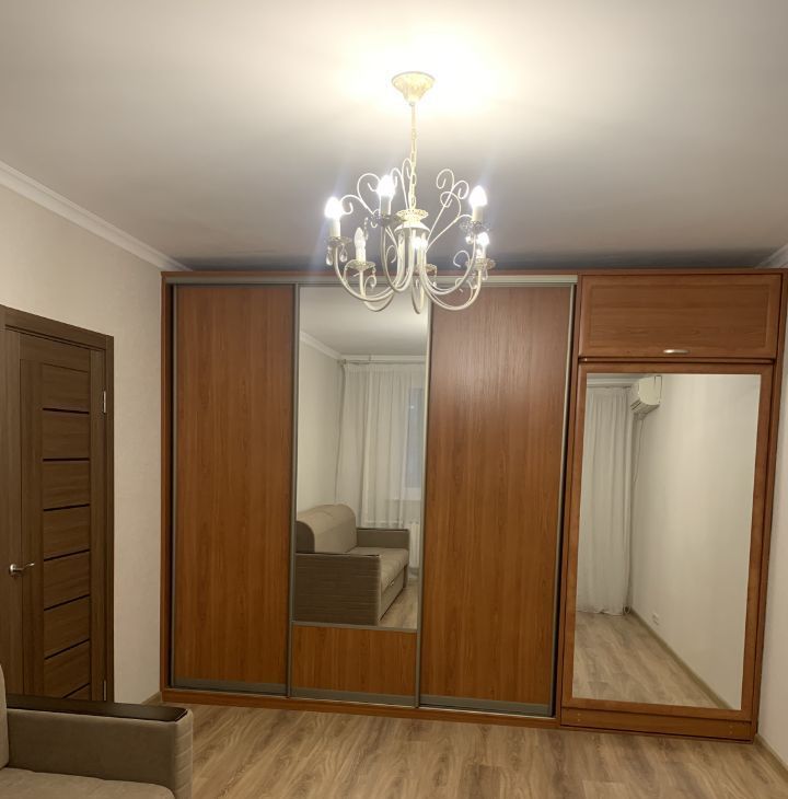 Сдам 1-комнатную квартиру на улица Генерала Белобородова, 16К2, метро Митино, г. Москва