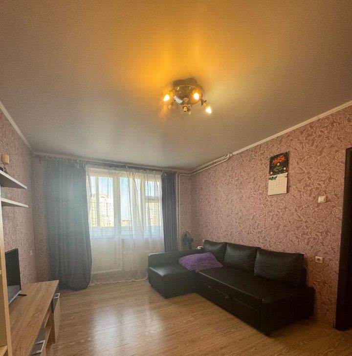 Сдам 1к квартиру на проспект Защитников Москвы, 8, метро Некрасовка, г. Москва