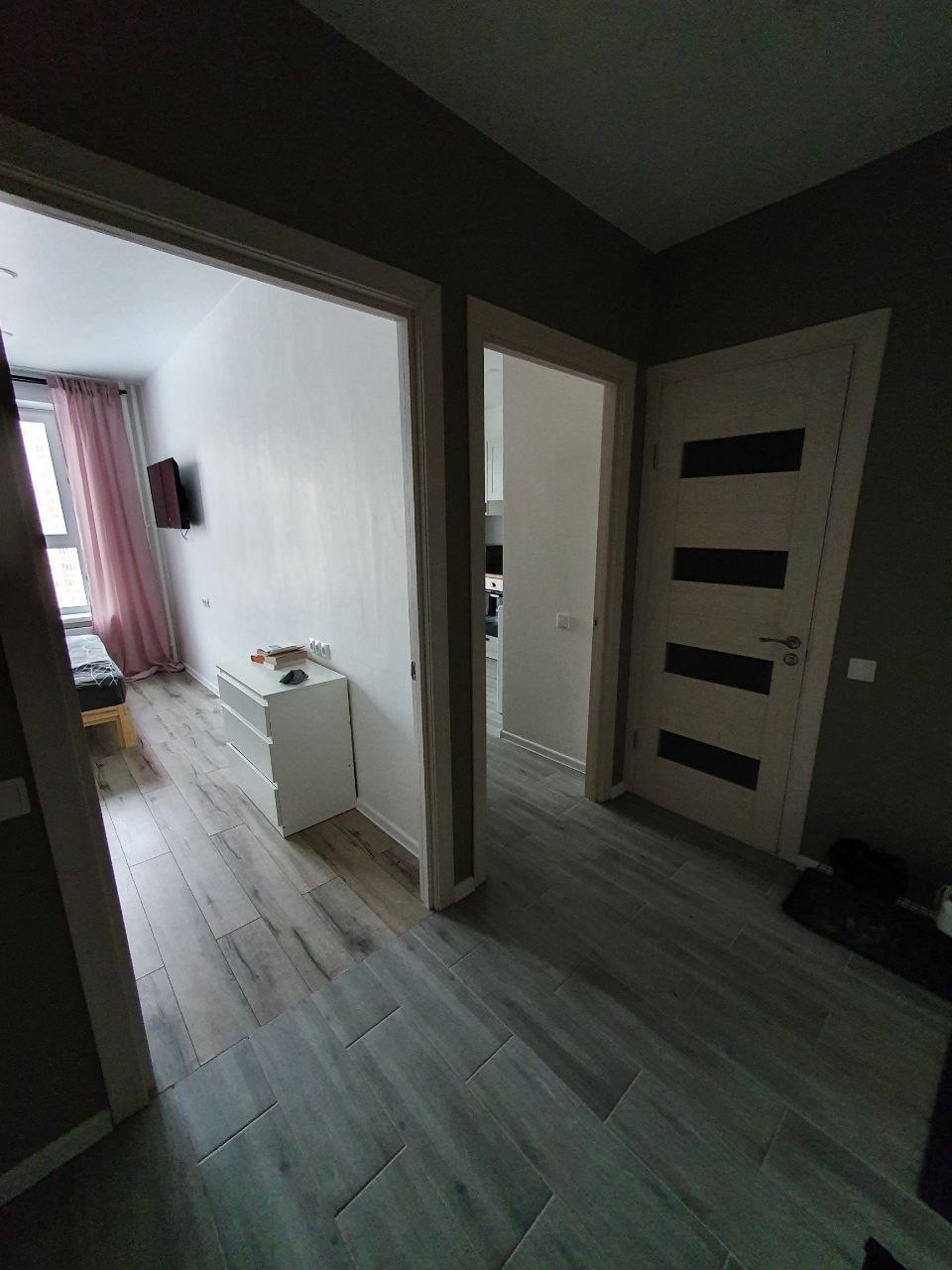 Снять однокомнатную квартиру на Московская обл, г Красногорск, пгт Путилково, ул Сходненская, д 13, метро Сходненская, г. Москва