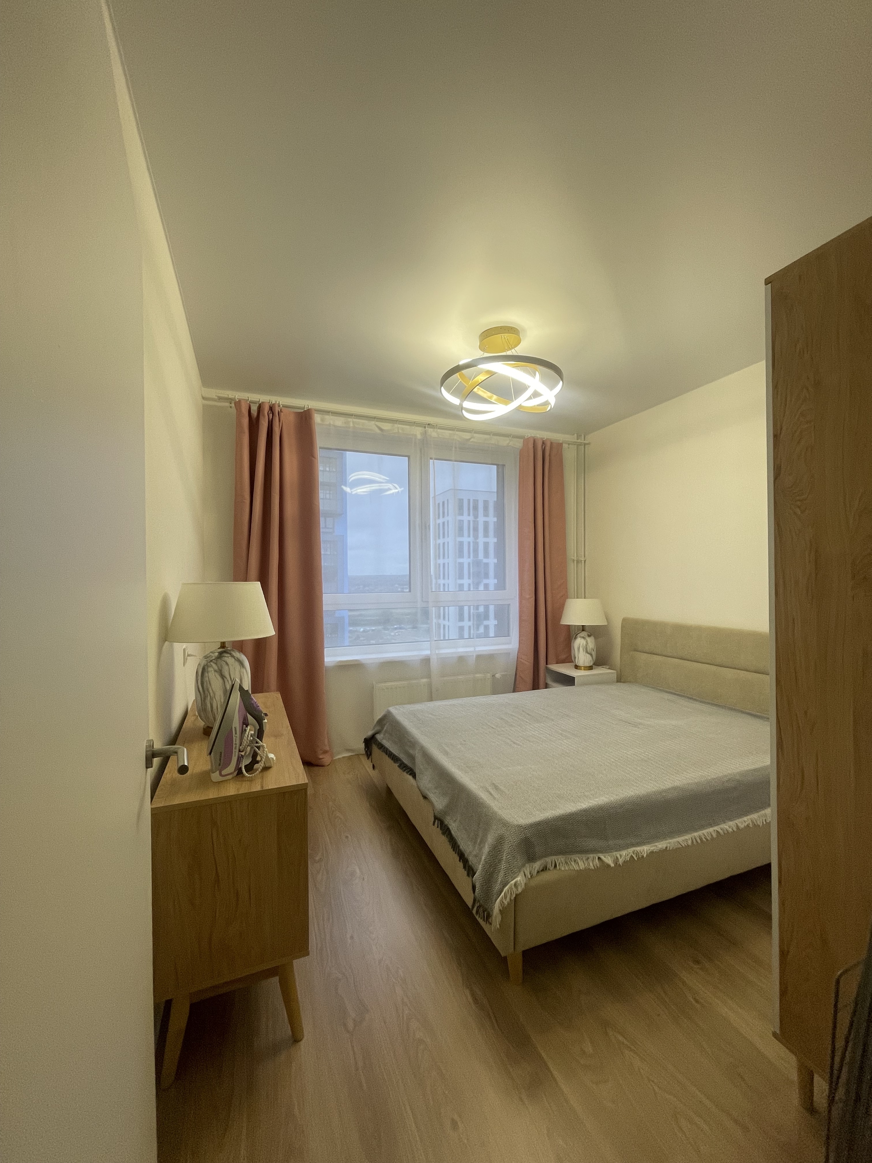 Сдам 2-комнатную квартиру на Московская обл, г Домодедово, село Ям, ул Мезенцева, д 14, метро Домодедовская, г. Москва