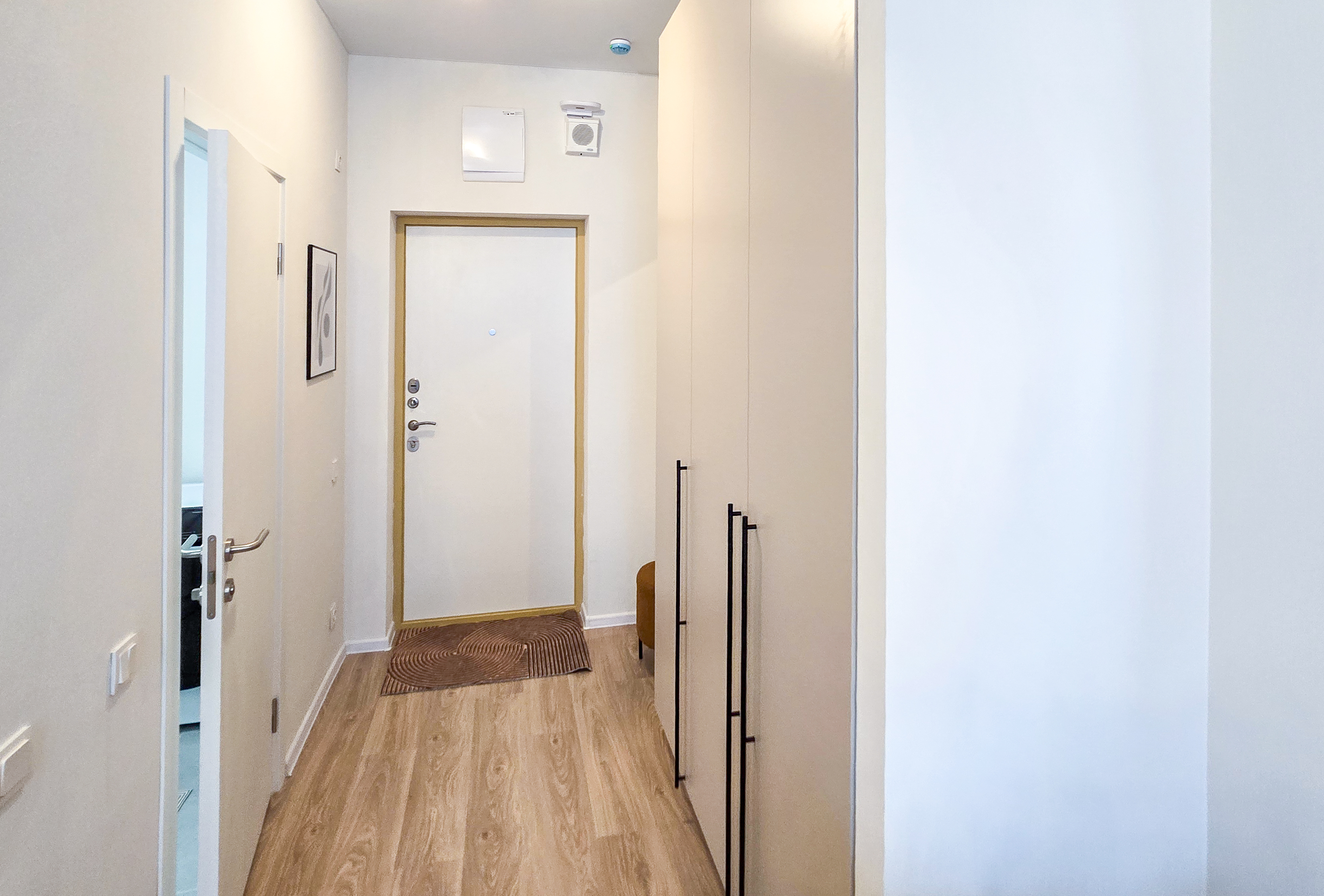 Аренда 1-комнатной квартиры на Московская обл, г Видное, пгт Мисайлово, мкр Пригород Лесное, Пригородное шоссе, д 24, г. Москва