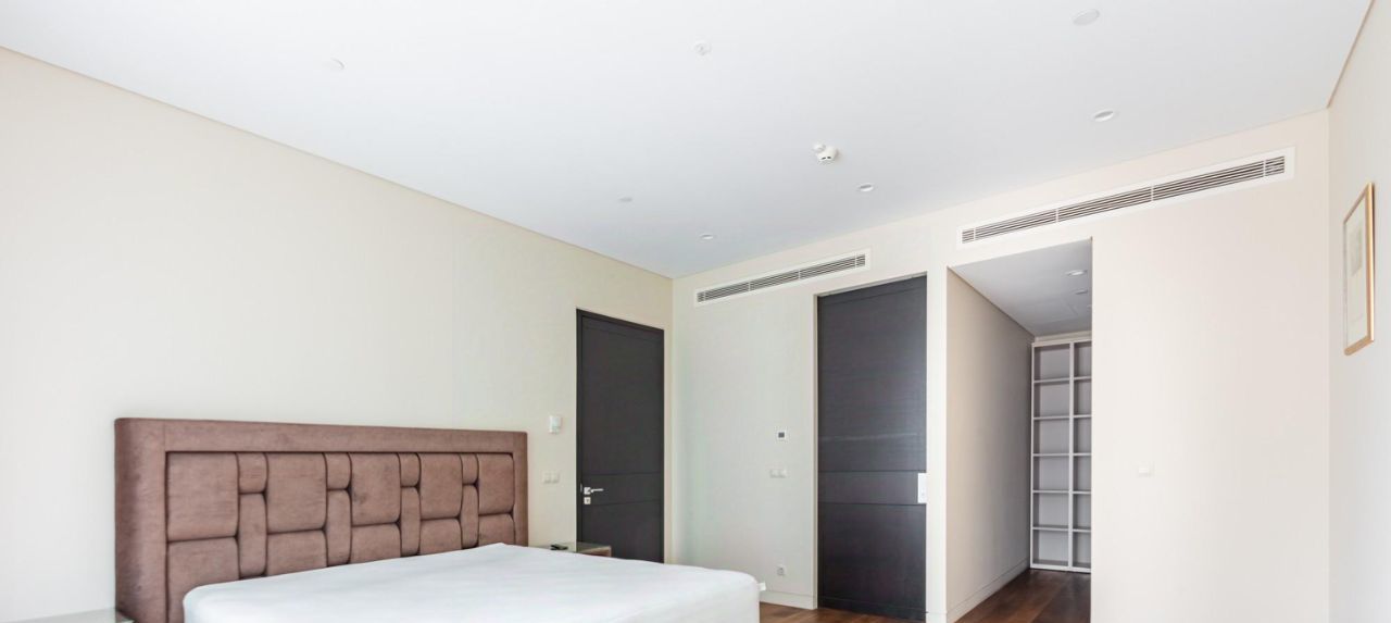 Сдаю 2-к квартиру на 1-й Красногвардейский проезд, 21с2, метро Выставочная, г. Москва