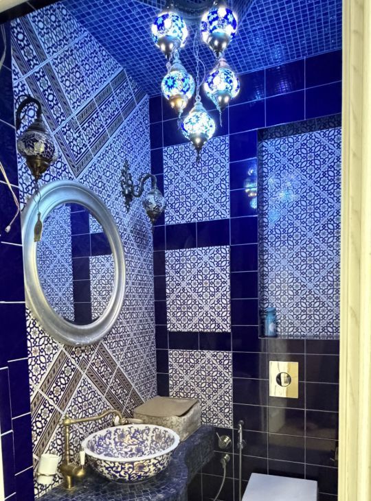 Сдается четырехкомнатная квартира на улица Адмирала Лазарева, 63к1, метро Бунинская аллея, г. Москва