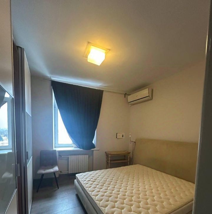 Аренда трехкомнатной квартиры на площадь Победы, 1кБ, метро Кутузовская, г. Москва