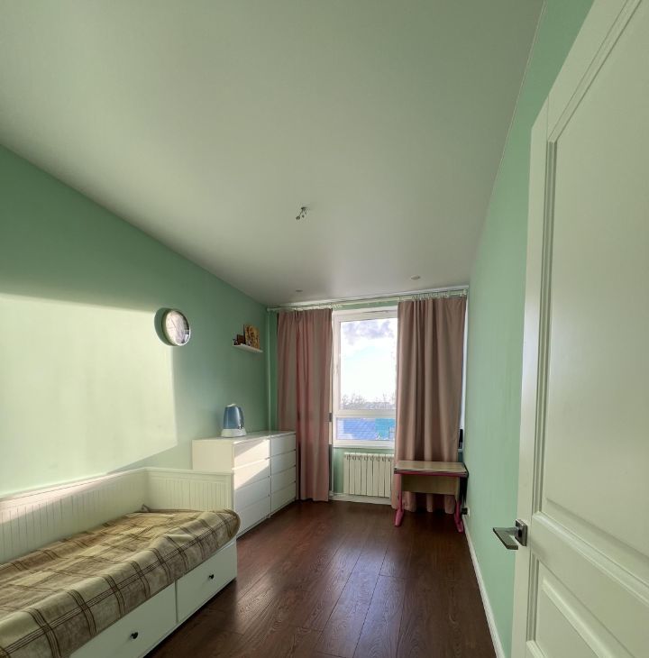 Снять трехкомнатную квартиру на бульвар Скандинавский, 23к1, метро Улица Горчакова, г. Москва